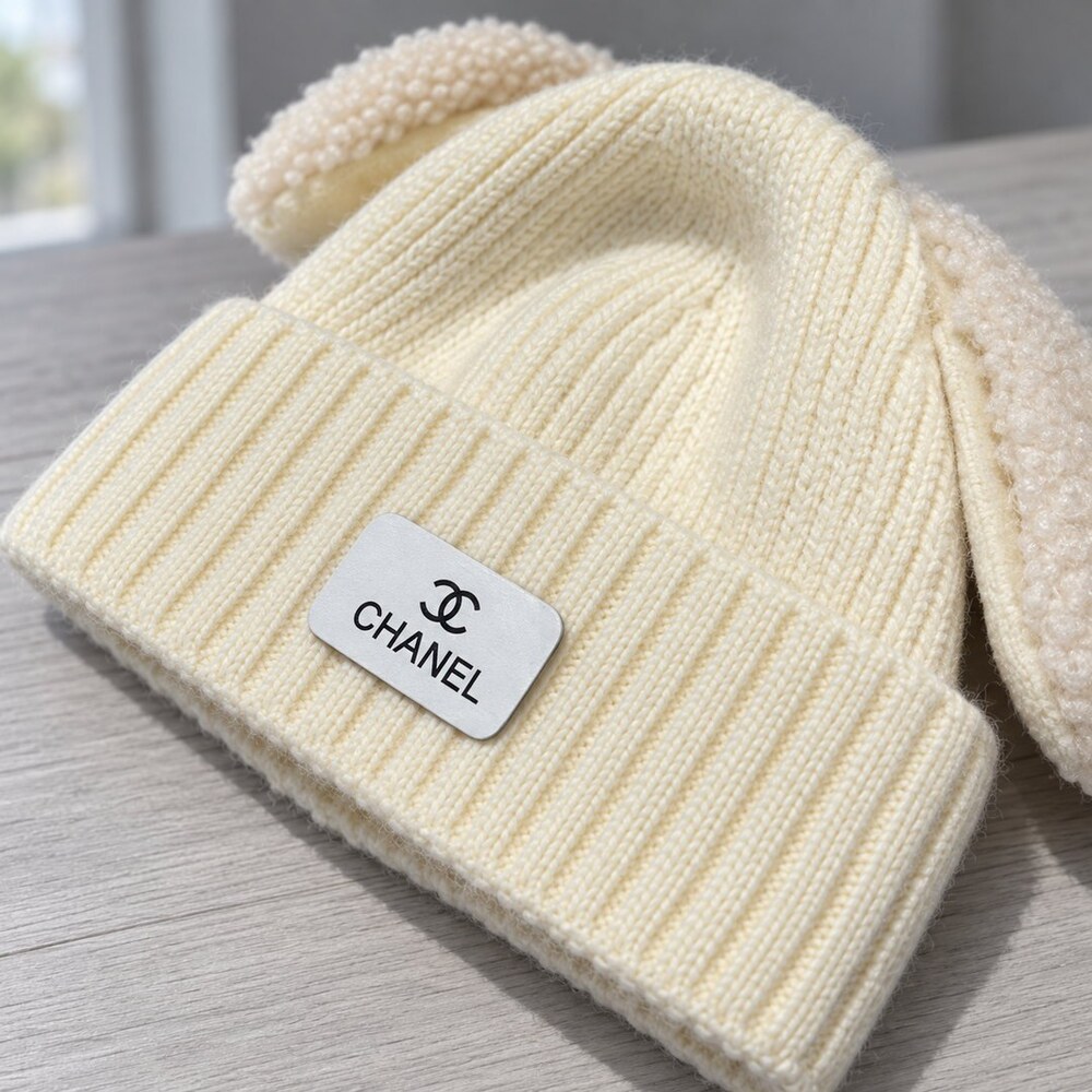 CHANEL Teddy Ear Knit Beanie - Picture 5 of 6